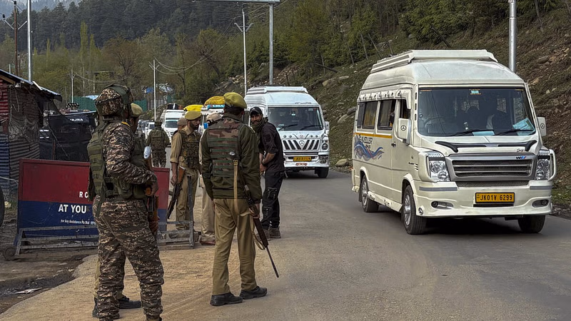 Pahalgam Terror Attack: Kashmir ki Jannat Mein Khoon ka Sannata​ - Entertainment